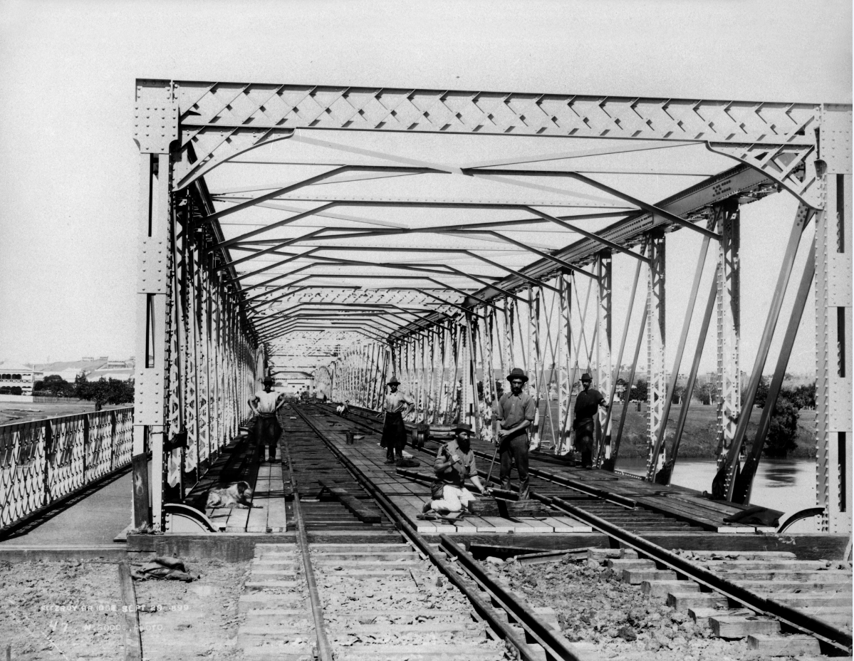 Alexandria Railway Bridge construction in 1899